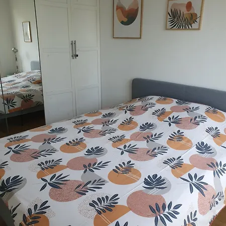 L'obernois Situe Dans 1 Privee *